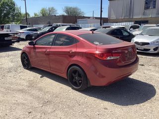 2013 Hyundai Elantra GLS - Exterior Rear Left Corner Image